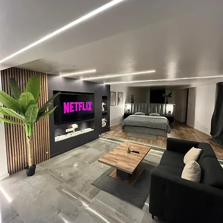 Apartment Anemos & Loft Jacuzzi Privatif *