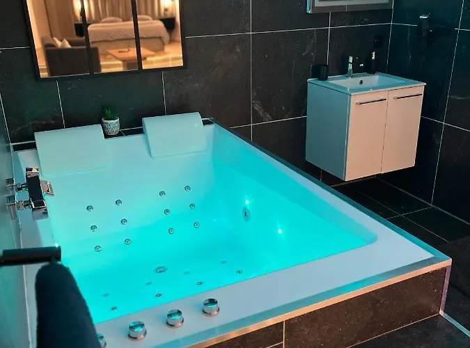 Anemos & Loft Jacuzzi Privatif